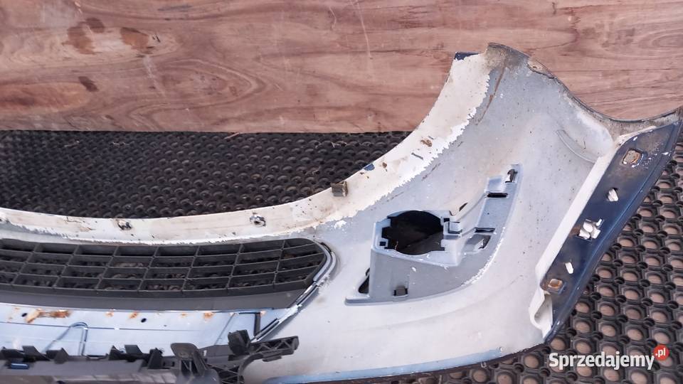 FORD FOCUS MK2 LIFT ZDERZAK PRZÓD Pasy przednie i tylne Zbierkowo