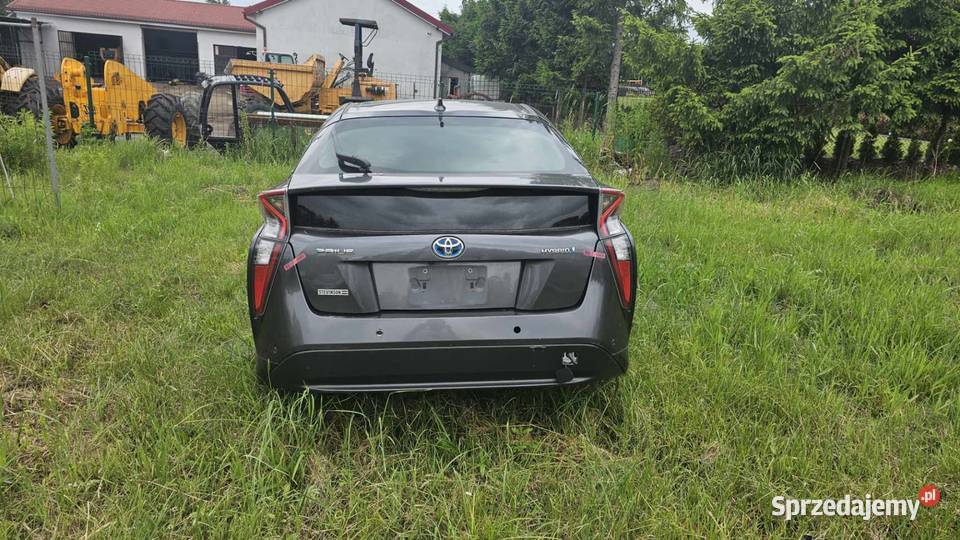 Toyota Prius 2018 uszkodzona Olsztyn