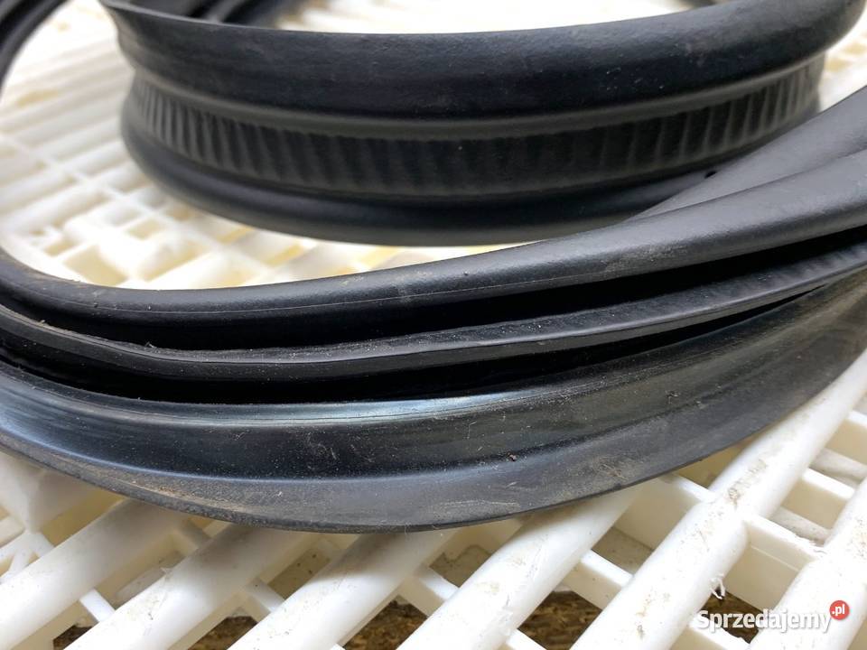 USZCZELKA KLAPY BAGAŻNIKA AUDI A7 4G Hatchback sprzedam