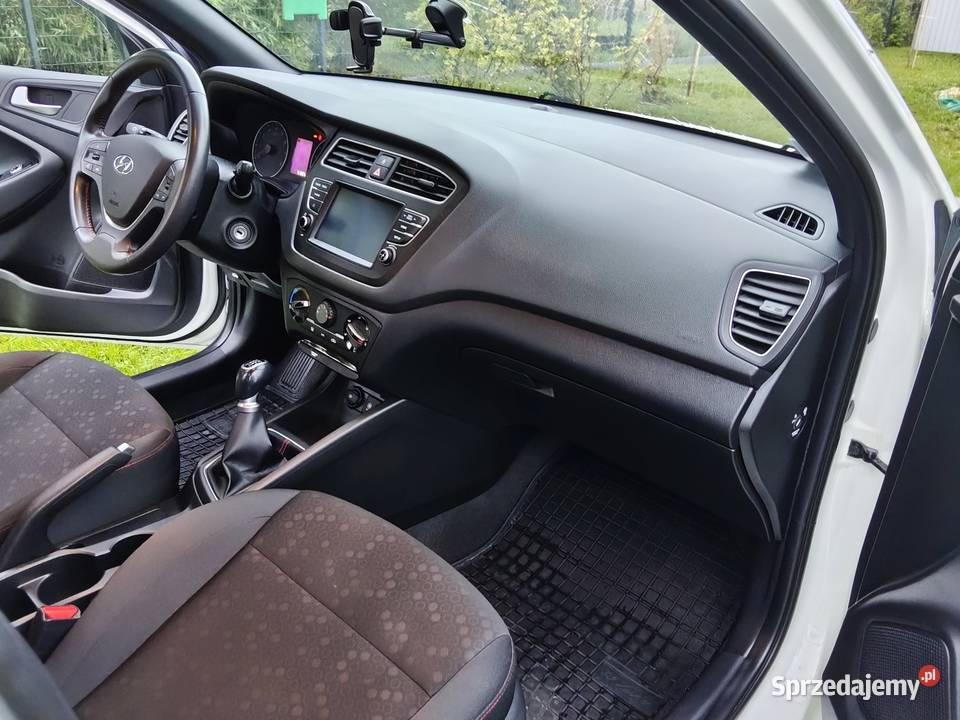 Hyundai i20 zadbany egzemplarz Polski salon stan kupiony w polskim salonie Lublin sprzedam