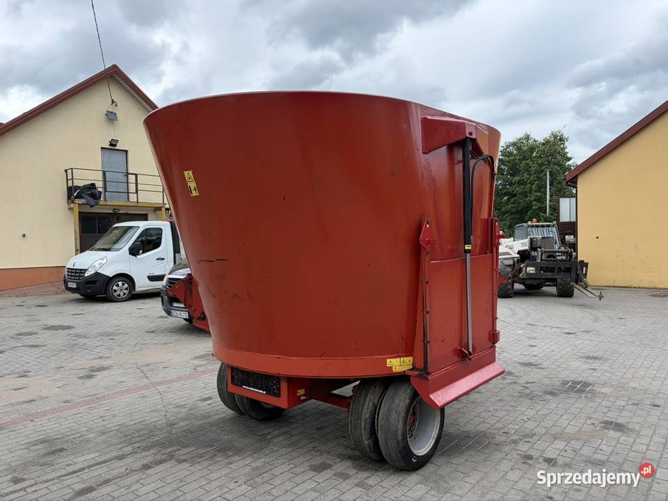 Wóz paszowy 8m3 paszowóz Trioliet Solomix 800