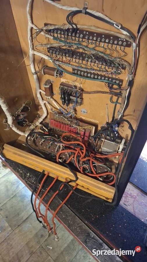 Zabytkowa centrala pulpit telefoniczny CB20 z Namysłów