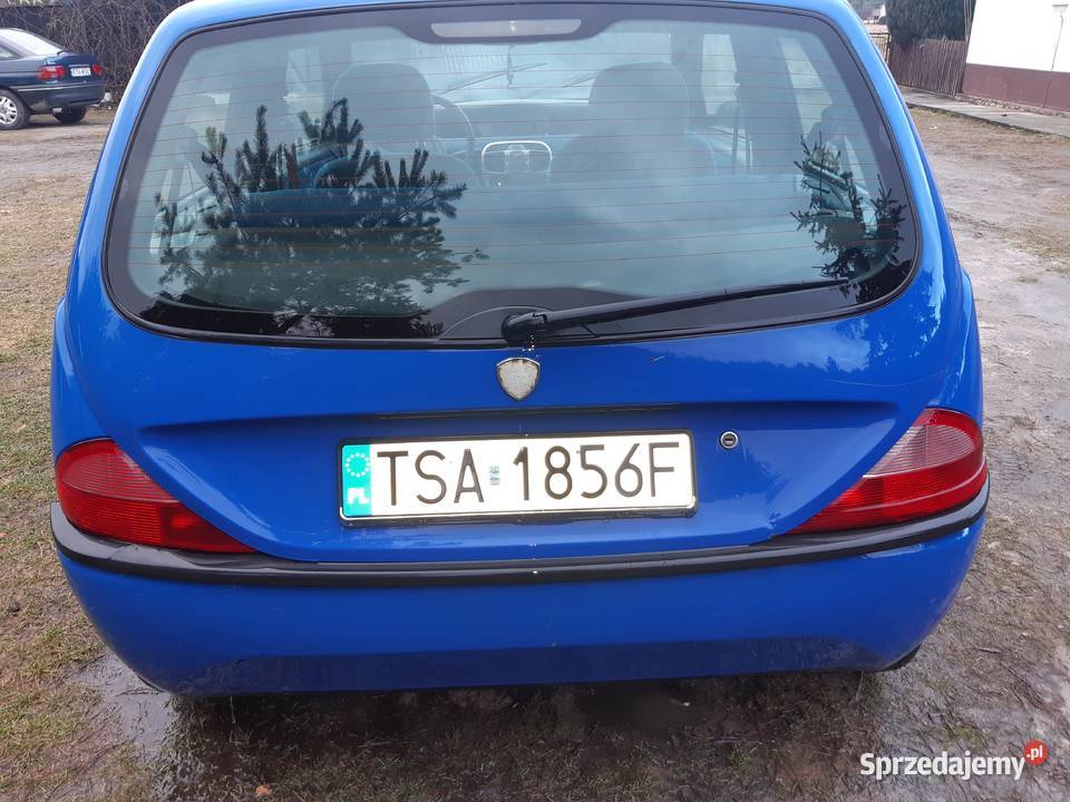 Lancia y 11 55 1998r stan bez większej rdzy sprzedam