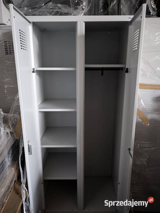 Pojemna metalowa szafa ubraniowa Szafy i garderoby Zakrzewo