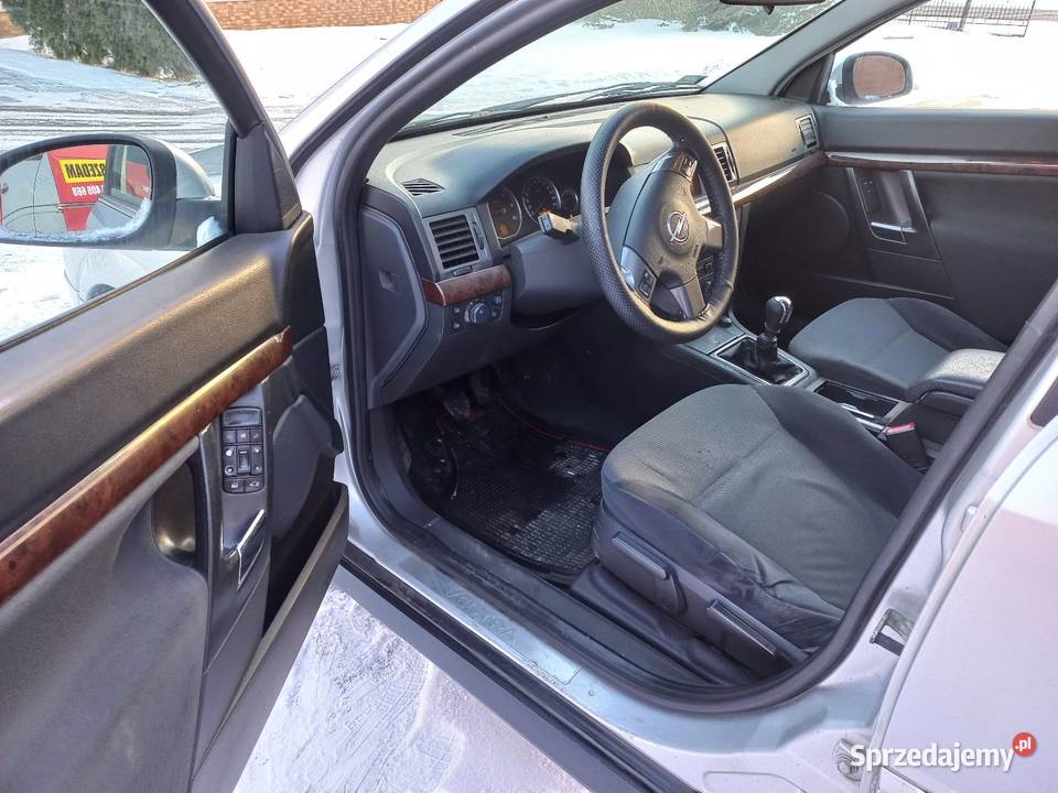 Opel Vectra c 19 150 relingi dachowe Turobin