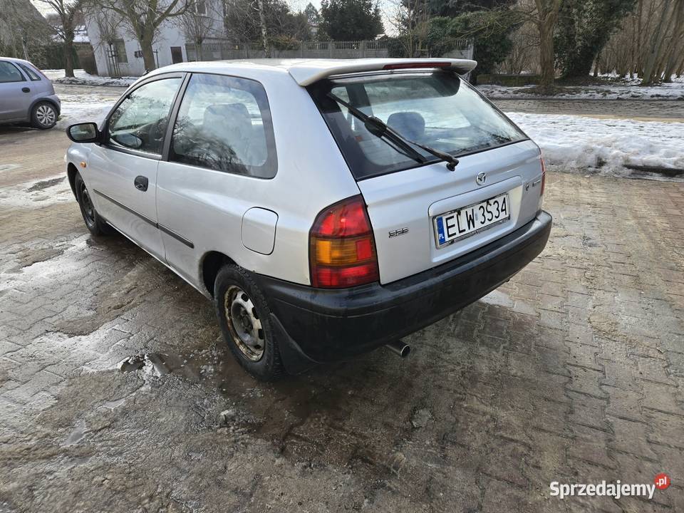 Mazda 323 15 z gazem 99 Łódź