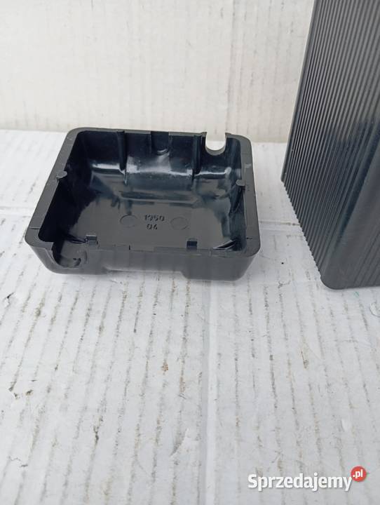 PUSZKA OBUDOWA AKUMULATORA 6V M72 K750 URAL DKW Niemodlin