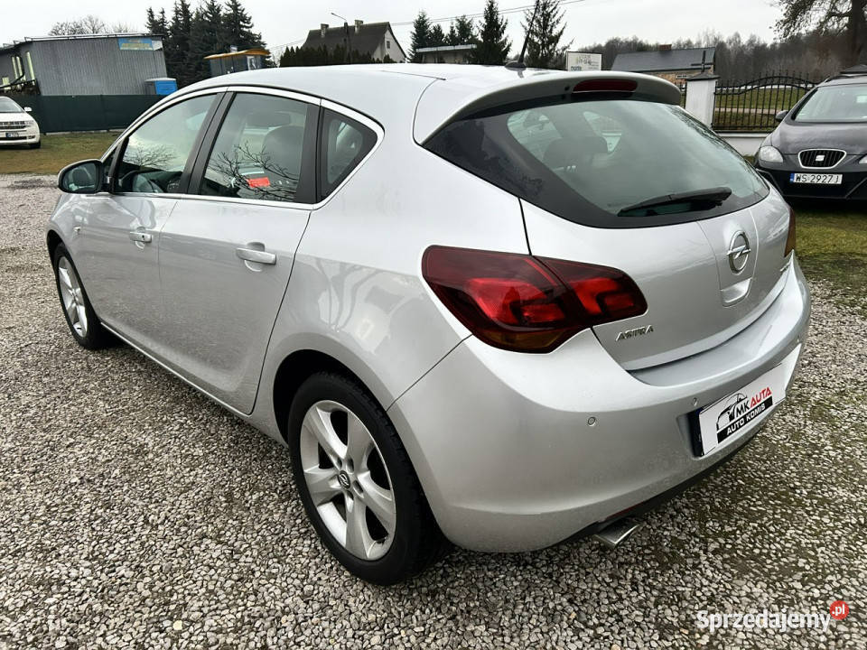 Opel Astra Cosmo J 20092019 serwisowany w ASO