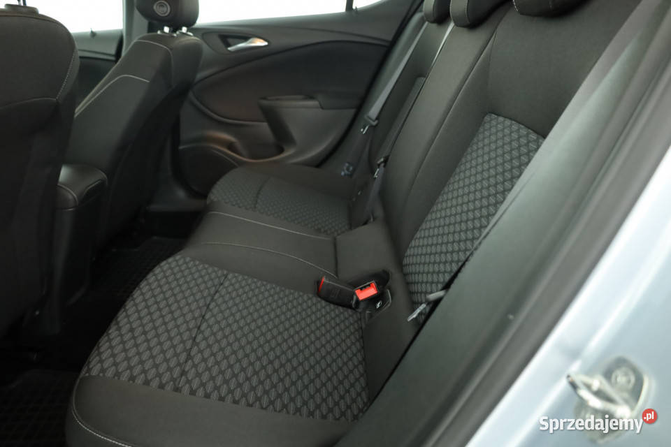 Opel Astra 12 Turbo nieuszkodzony Piaseczno