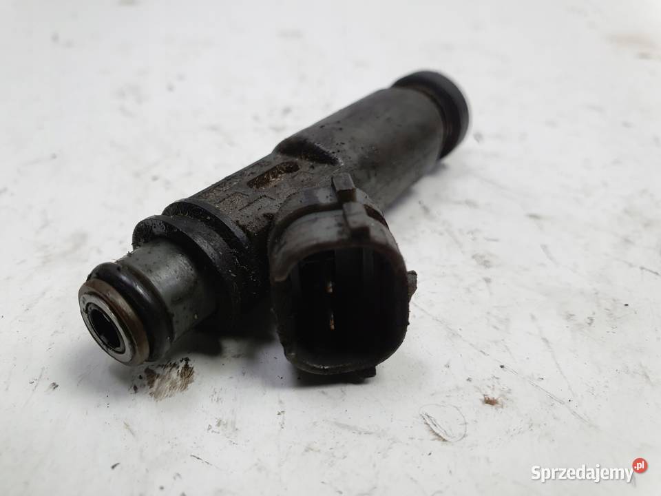 Mazda 323F 15 16V WTRYSKIWACZ wtrysk 1955003110
