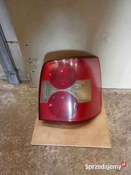 VW Passat B5 fl combi lampa kompletna tylna dolnośląskie Kamieniec Wrocławski