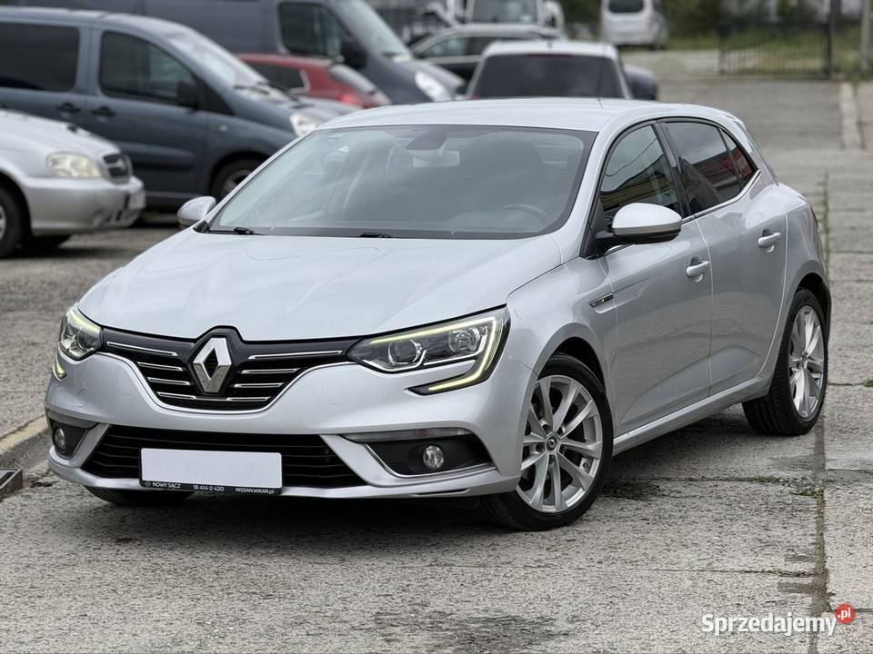 Renault megane nowy zarej w wielofunkcyjna kierownica