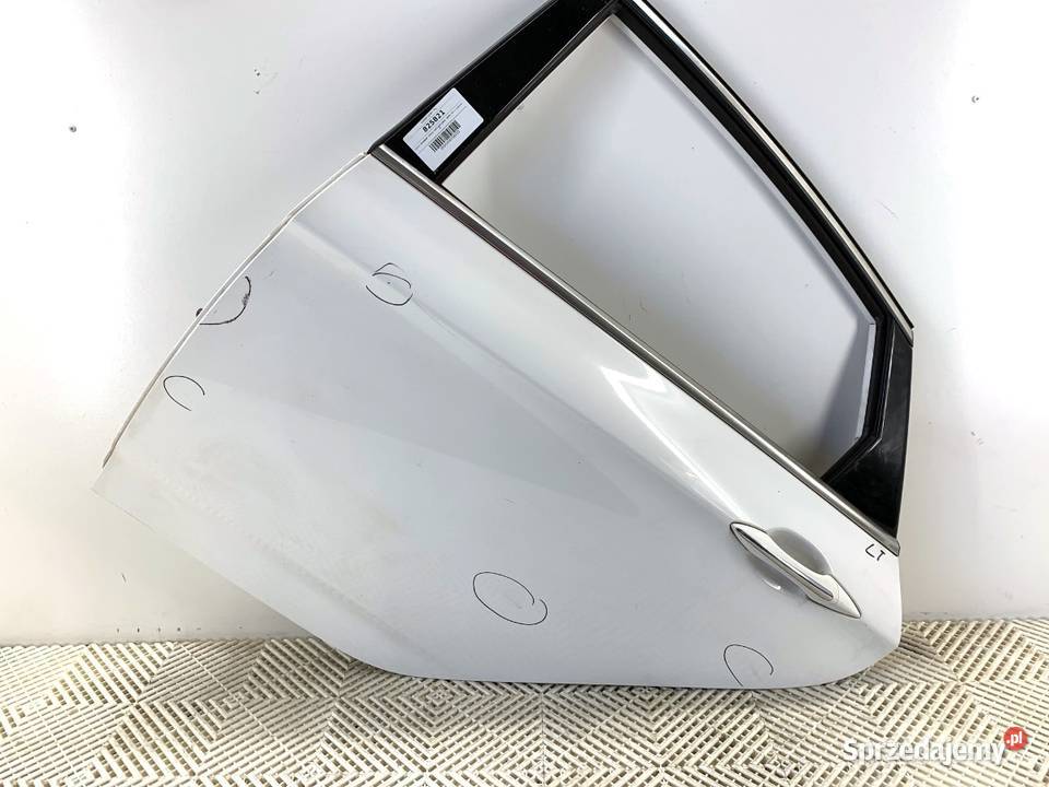 DRZWI LEWY TYŁ HYUNDAI i40 Hatchback CREAMY sprzedam