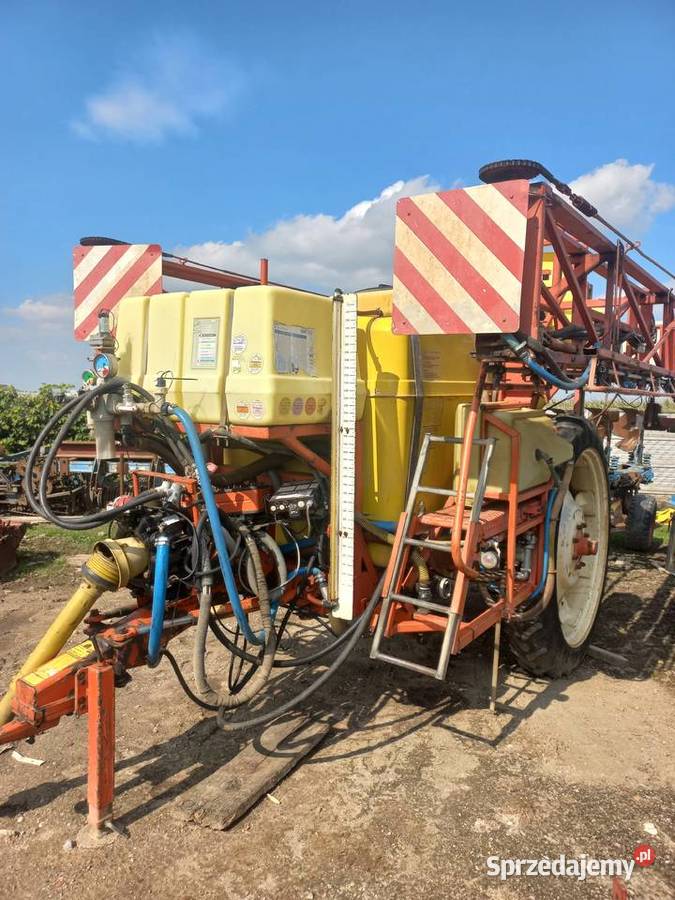 Opryskiwacz 3500L Zaczepiane