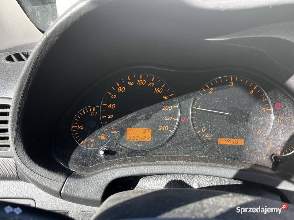 Toyota avensis 20 d4d Samochody osobowe Mroga Górna