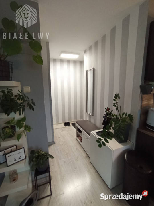 Sprzedaż mieszkania Warszawa 49m2