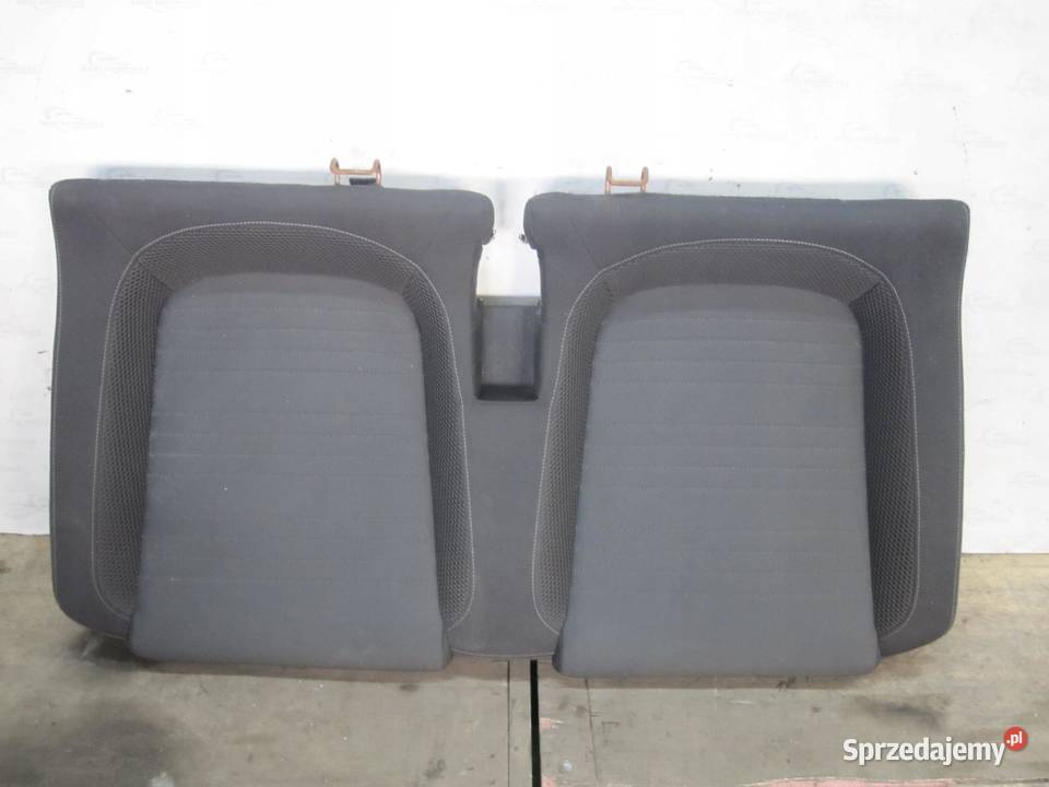 SCIROCCO III 10r fotele tył 1K8885319K