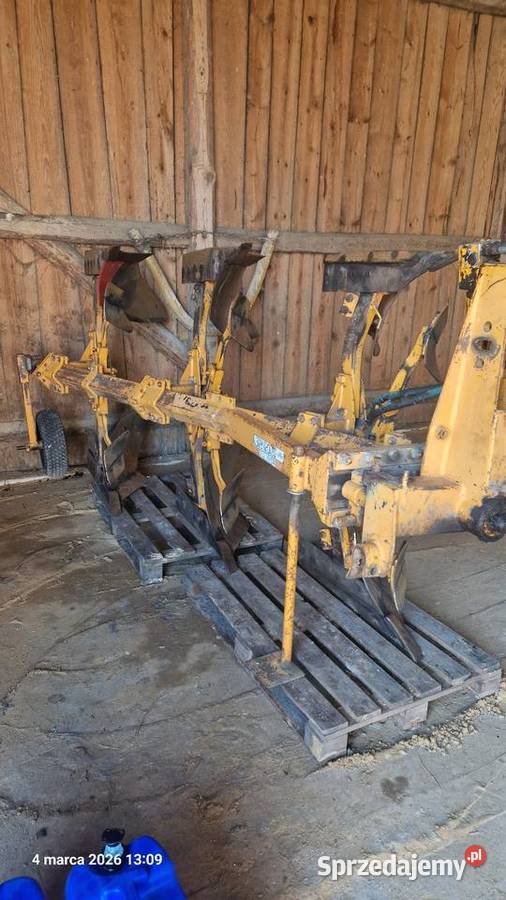 Pług obrotowy 3 x 40 Pługi Pługi Tuczna