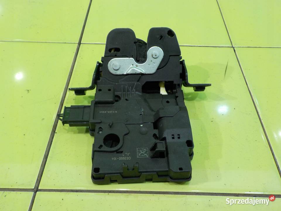 JAGUAR XE 20 D 16r SEDAN 4D zamek klapy tyl osobowe Suków