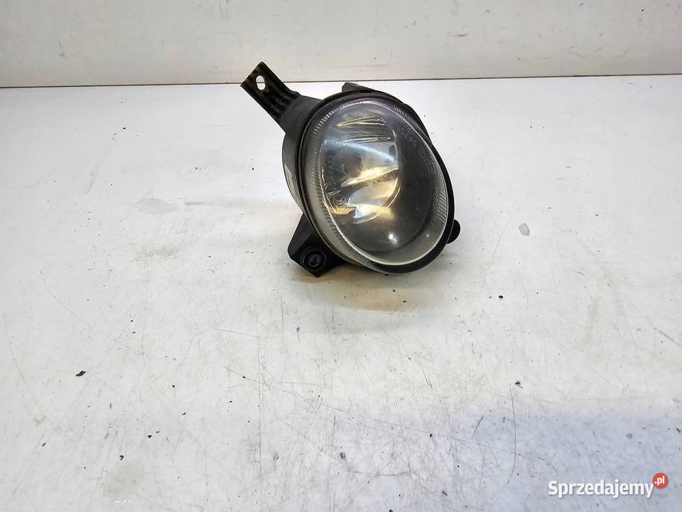 HALOGEN LEWY PRZÓD AUDI A3 8P A4 B7 8E0941699C śląskie Przystajń