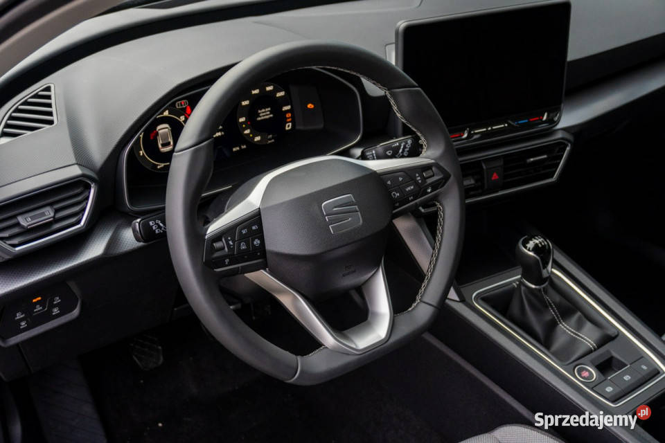 Seat Leon Sportstourer Style 15 TSI 115 Dostępny isofix