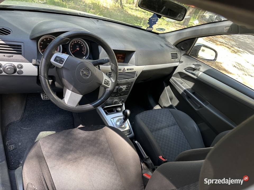Opel astra H 2004 Szczytnica