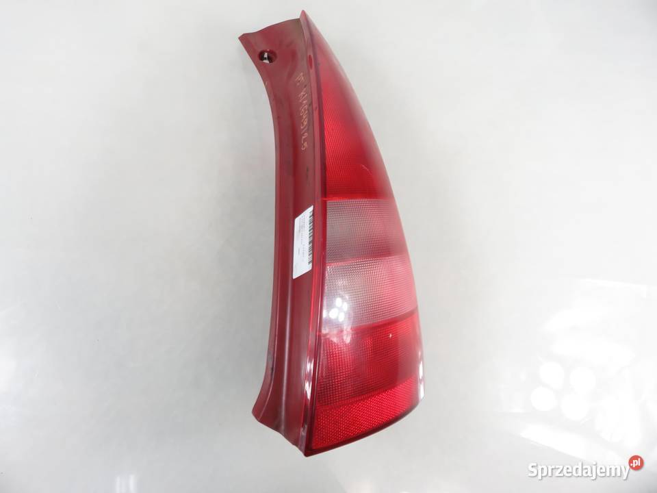 LAMPA LEWA TYLNA CITROEN C3 I FC