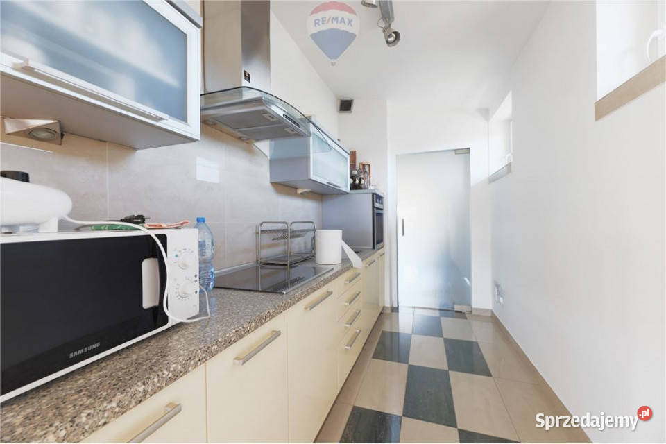 Budynek usługowomieszkalny 760m2garaż Czaniec