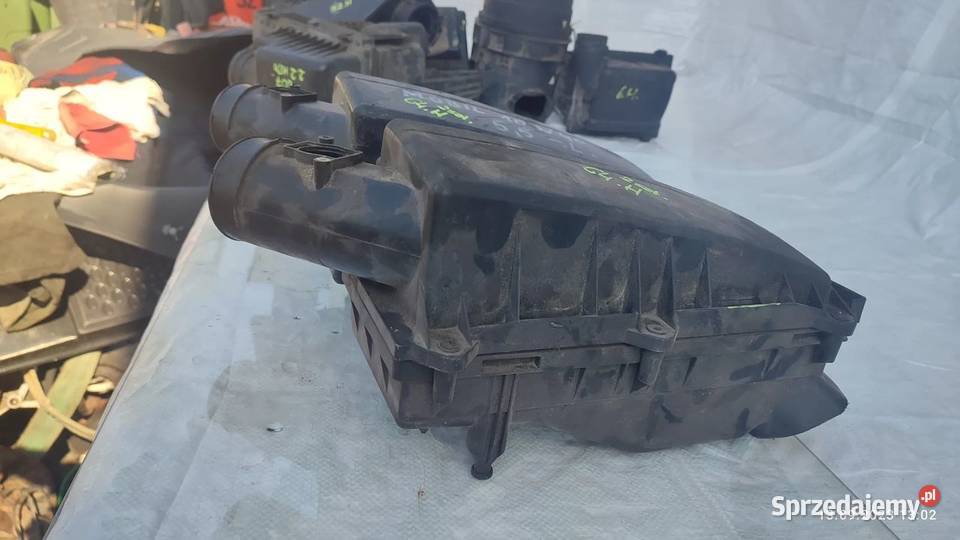 64HOBUDOWA FILTRA POWIETRZA FORD MONDEO MK3