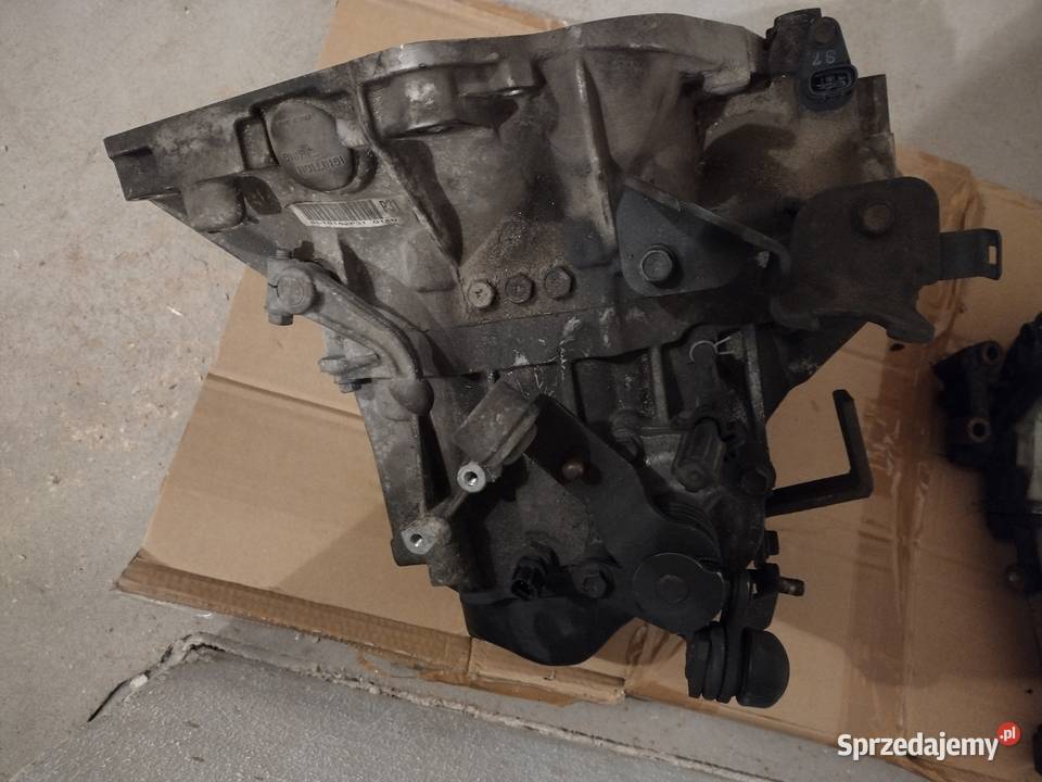 Skrzynia biegow suzuki swift 4x4 Skrzynie biegów manualne Rzeszów sprzedam