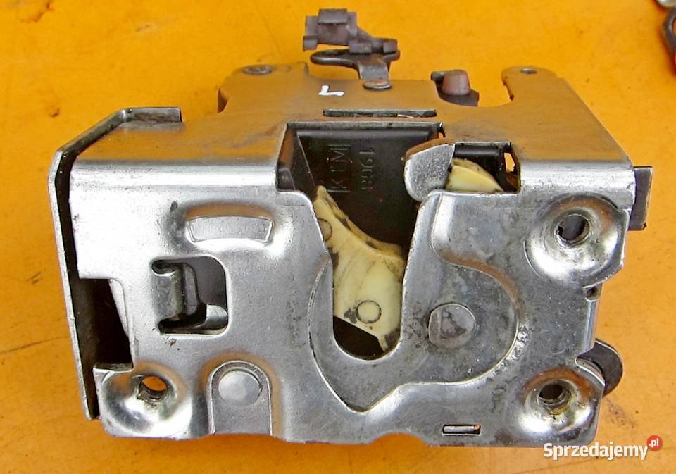 CHRYSLER LEBARON LE BARON ZAMEK DRZWI osobowe Wspomaganie hamulca Radom sprzedam