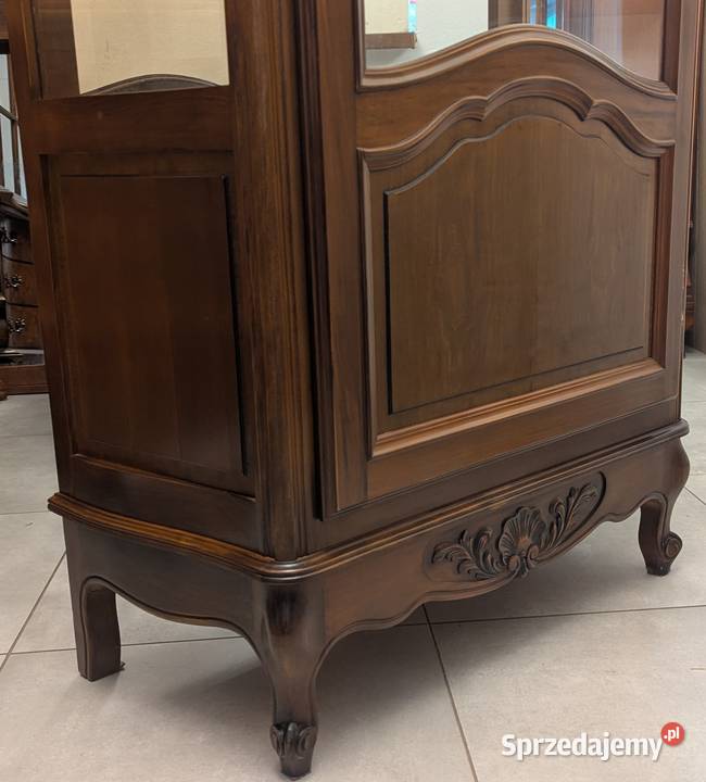 Piękna witrynaserwantka ludwikowska orzechsklep śląskie