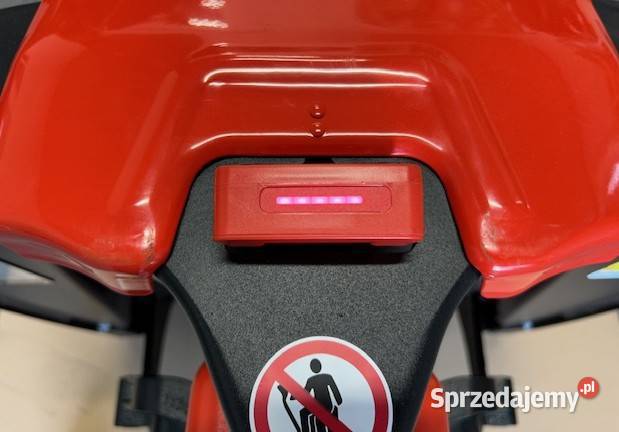 Paleciak elektryczny wózek widłowy paletowy F4 Warszawa