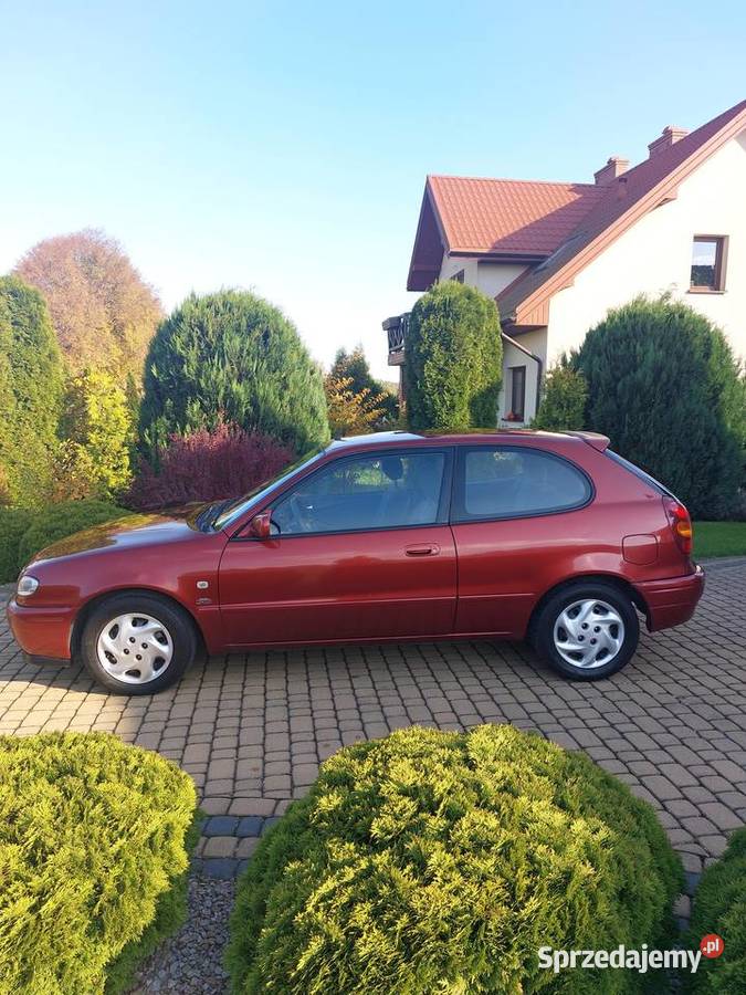 TOYOTA COROLLA E11 20 D4D 2001 1995cm3 lubelskie Stróża-Kolonia