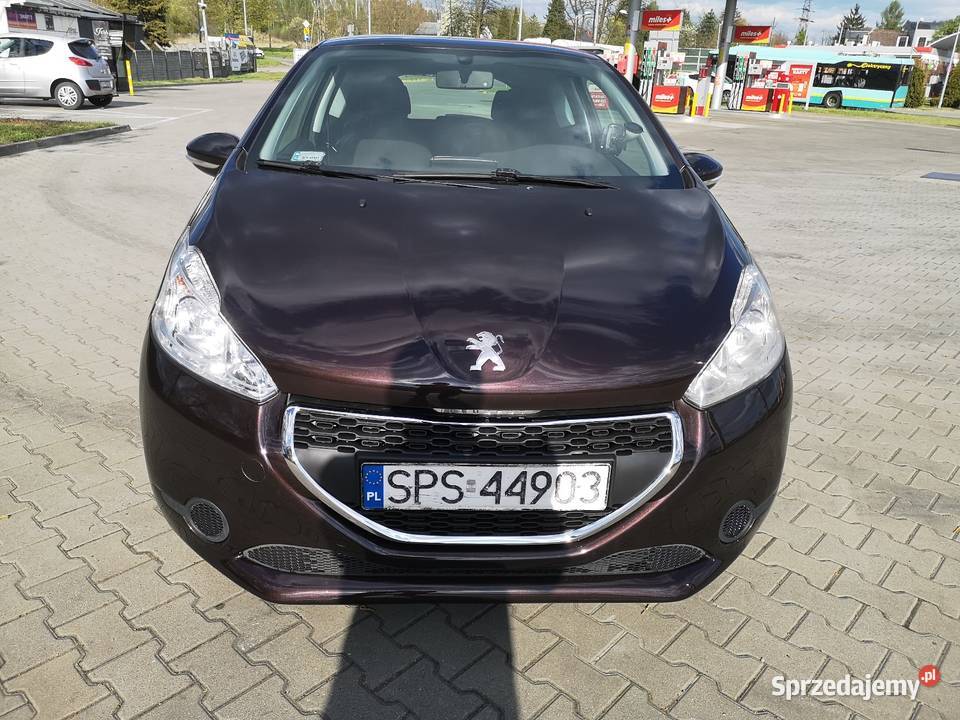 Peugeot 208 10 z gazem taniej się nie da jeździć Jaworzno sprzedam