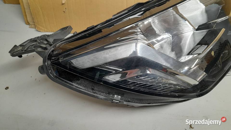 LAMPA PRZÓD PRZEDNIA PRAWA PEUGEOT 208 II Lampy przednie Oświetlenie Goleniów