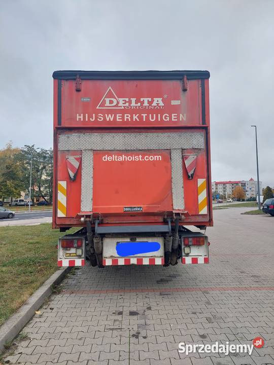 Samochód ciężarowy marki Scania P230 EBS Kontenery