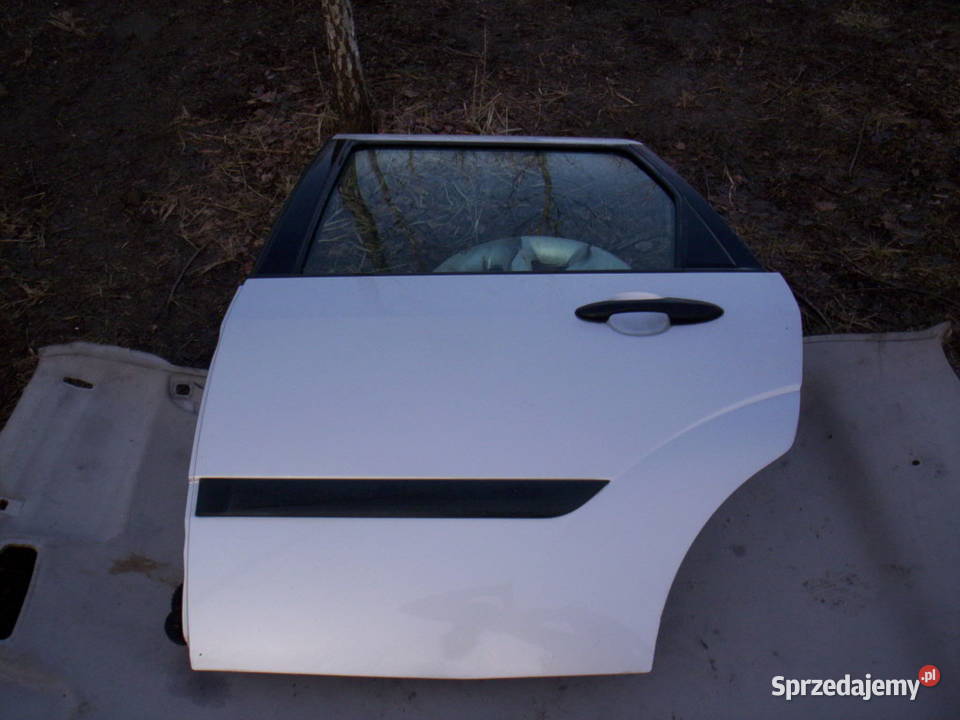FORD FOCUS MK1 Drzwi Lewy Tył COMBI Kolor 08