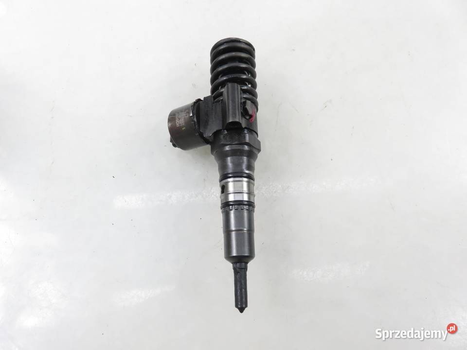 POMPOWTRYSKIWACZ GOLF V 20 TDI 03G130073G