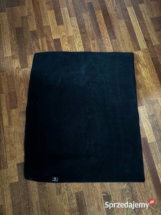 Mata bagażnika Mercedes Benz Dywaniki