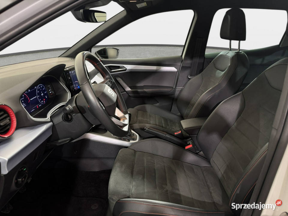 Seat Arona VAT 23 FR 10TSI 110 M6 20222023 r Rok produkcji 2022
