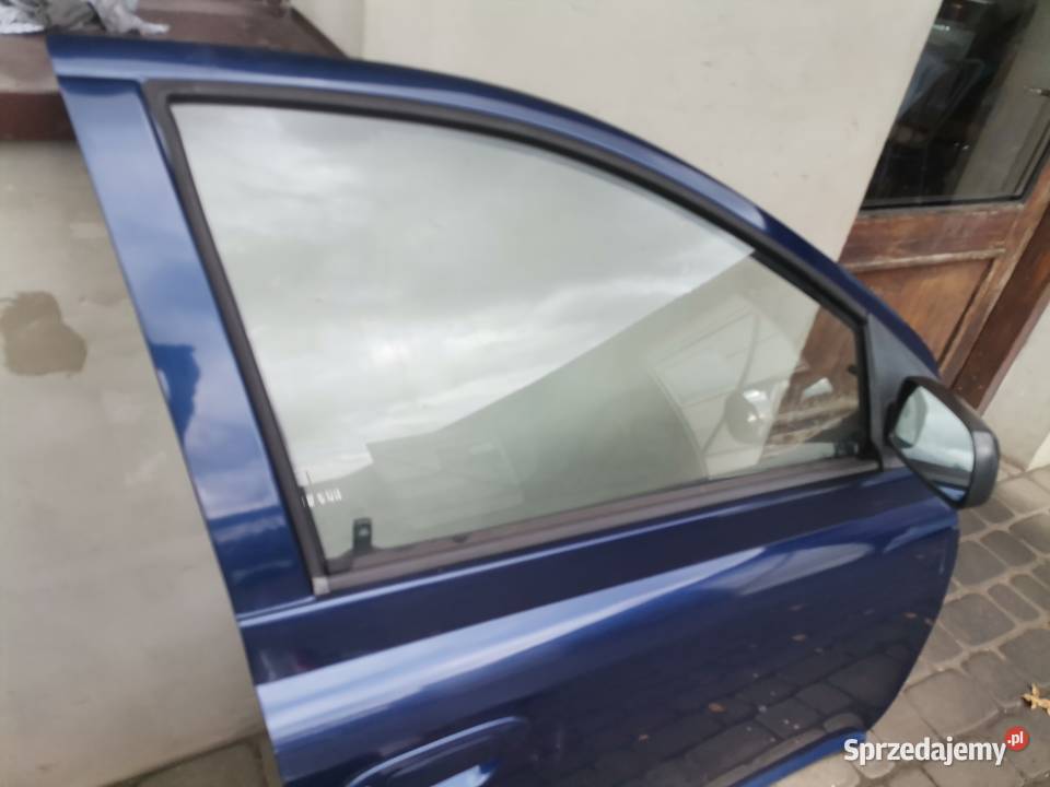 DRZWI PRAWY PRZÓD TOYOTA YARIS 1 8K8 Nowy Sącz