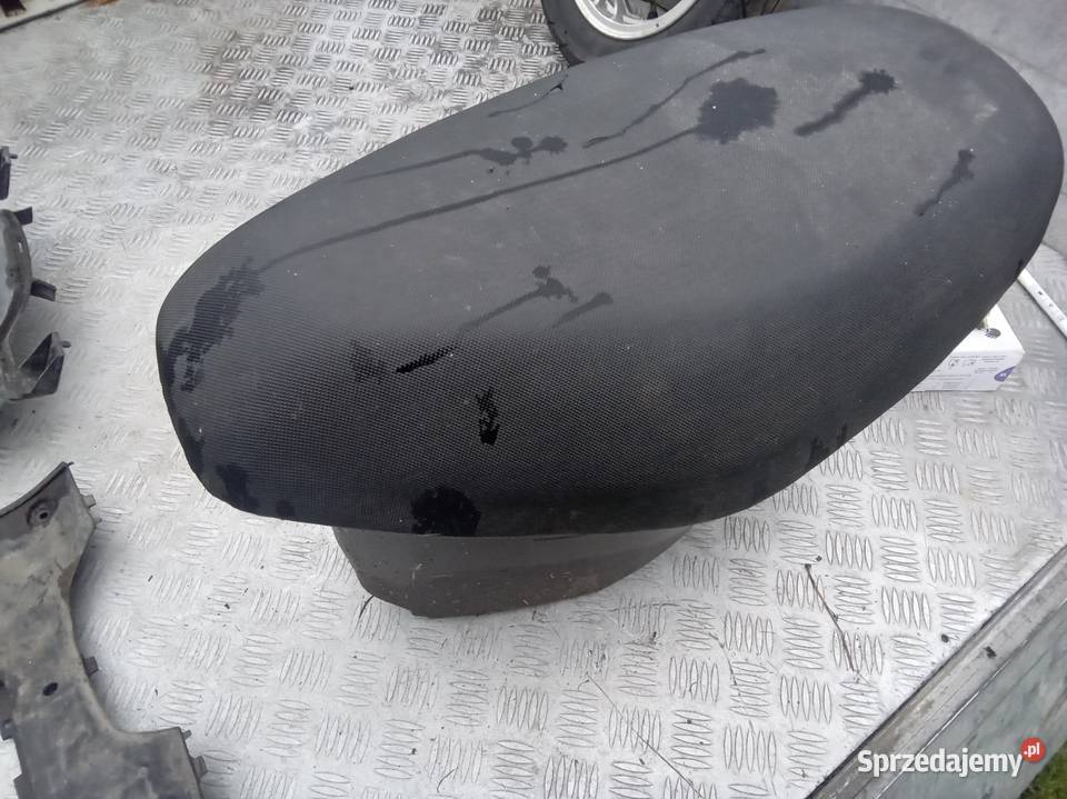 Siedzenie kanapa ze schowkiem skuter koło 10 Namysłów