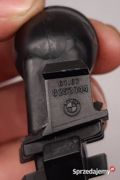 DYSZA SPRYSKIWACZA PRAWA BMW X5 E53 LIFT 8252744 Mielęcin