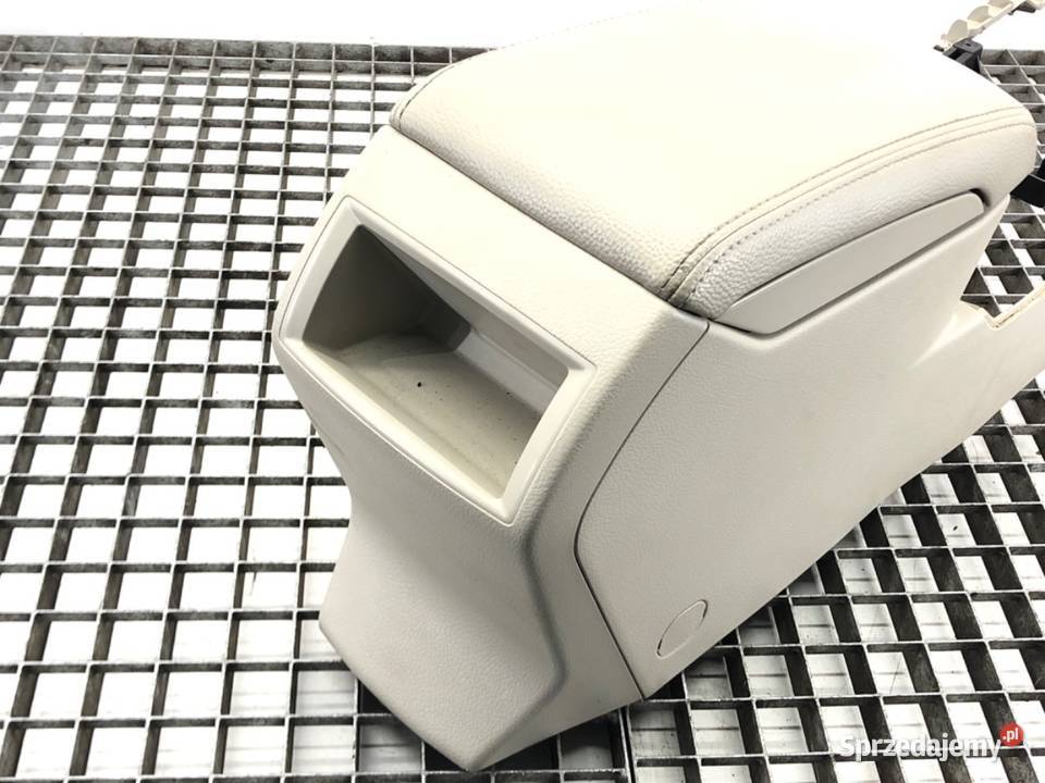 PODŁOKIETNIK SUBARU LEGACY V Hatchback Części samochodowe podkarpackie