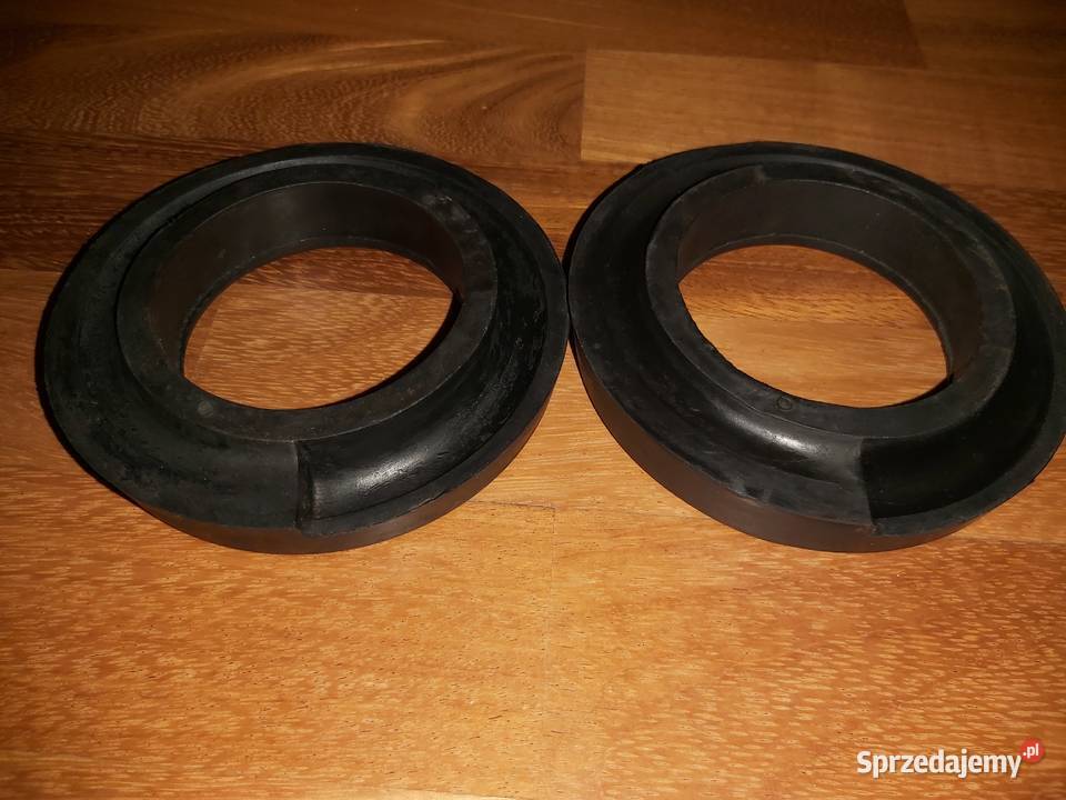 Wartburg 353 Nowa guma gniazda sprężyny przód Piaseczno