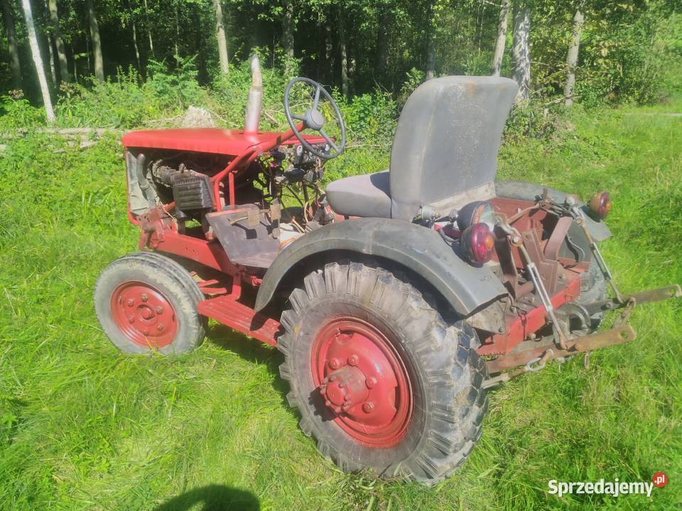 Traktor sam 27 td nissan 100 Tyczyn