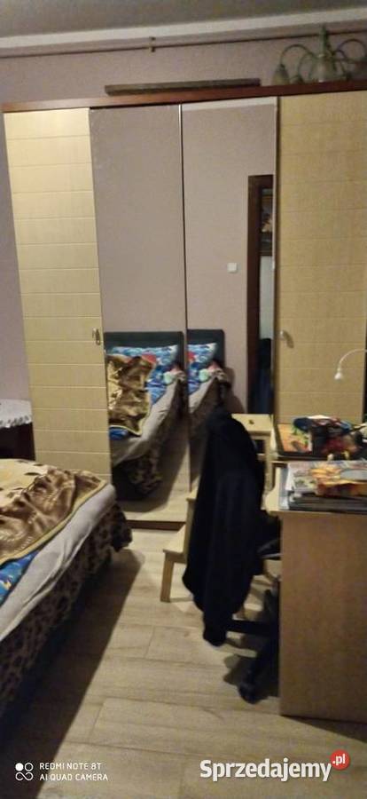 szafa czterodrzwiowa 4 drzwiowa z lustrami