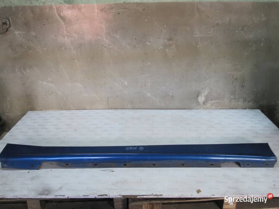 BMW E81 E87 06r listwa progowa lewa 871007368 Motoryzacja