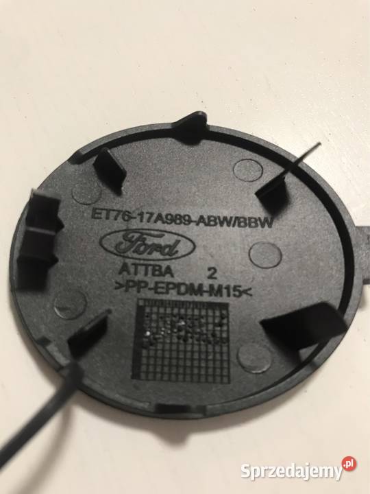 Ford Transit Courier 14 zaślepka haka przód dostawcze